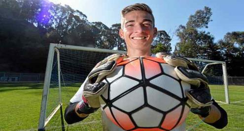 صباحك أوروبي .. نصيحة كافاني لسواريز .. كلاسيكو جديد خارج اسبانيا .. وابن كلينسمان يختار أمريكا    